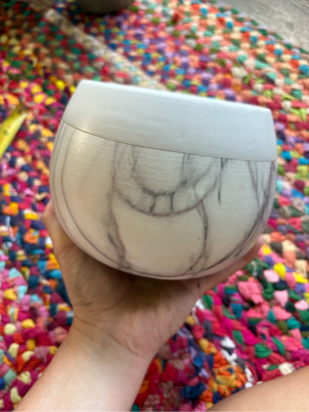 MARBLE-ESQUE CERAMIC PLANTER POT